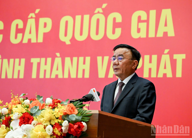 Ủy viên Bộ Chính trị, Thường trực Ban Bí thư Trần Cẩm Tú phát biểu. (Ảnh: DUY LINH) ndo_br_z6993134819735-09cd905767fc562d7e7af4b6587a5d77.jpg