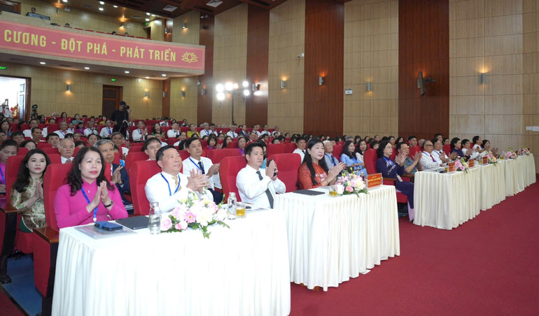 Các đại biểu tham dự Đại hội. quang-canh-dai-hoi-1.jpg
