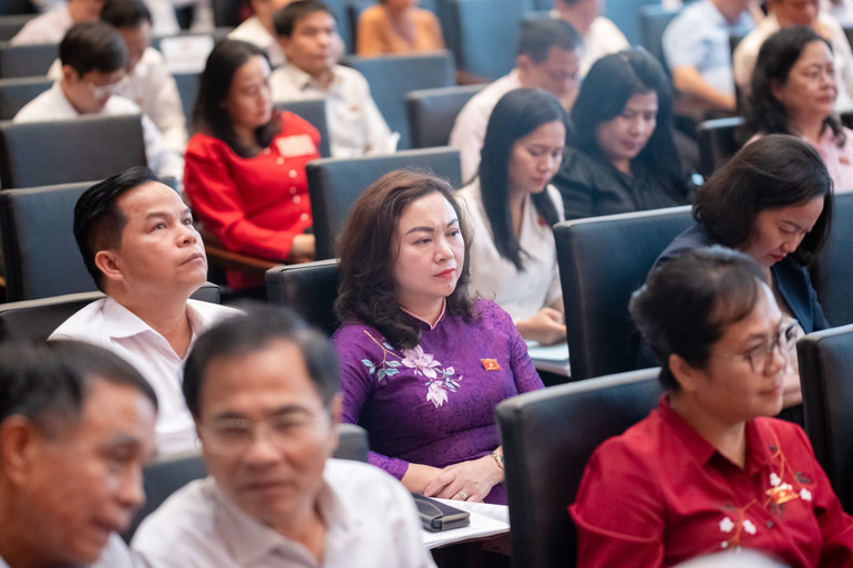Các đại biểu dự Diễn đàn. (Ảnh: DUY LINH) z72-8251.jpg