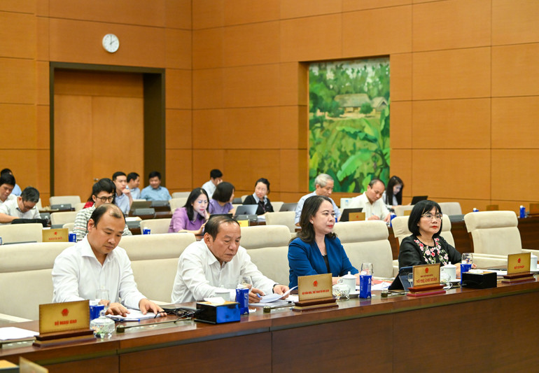 ผู้แทนที่เข้าร่วมประชุม (ภาพ: DUY LINH) bnd-8485.jpg