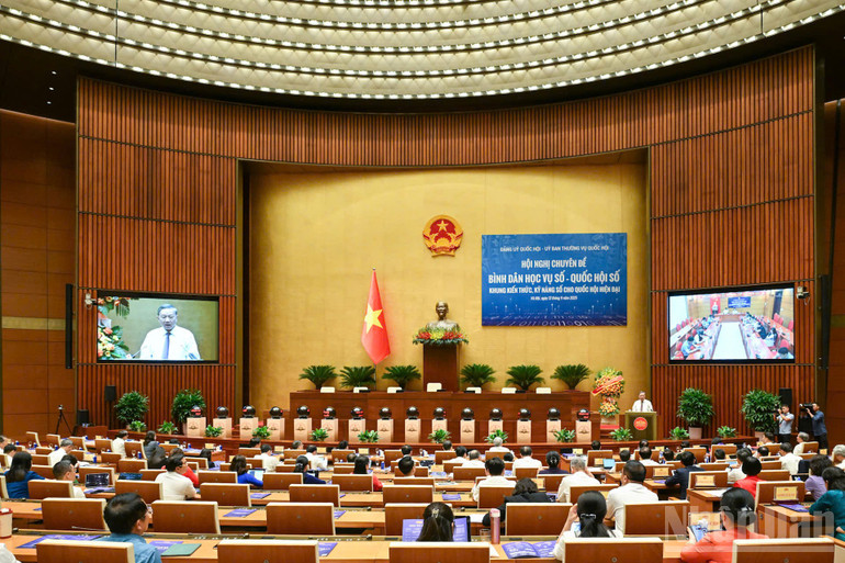 Quang cảnh hội nghị. (Ảnh: DUY LINH) ndo_br_z7007659544001-2fc8bb9da0f77a75e8402c34179aa3d9.jpg