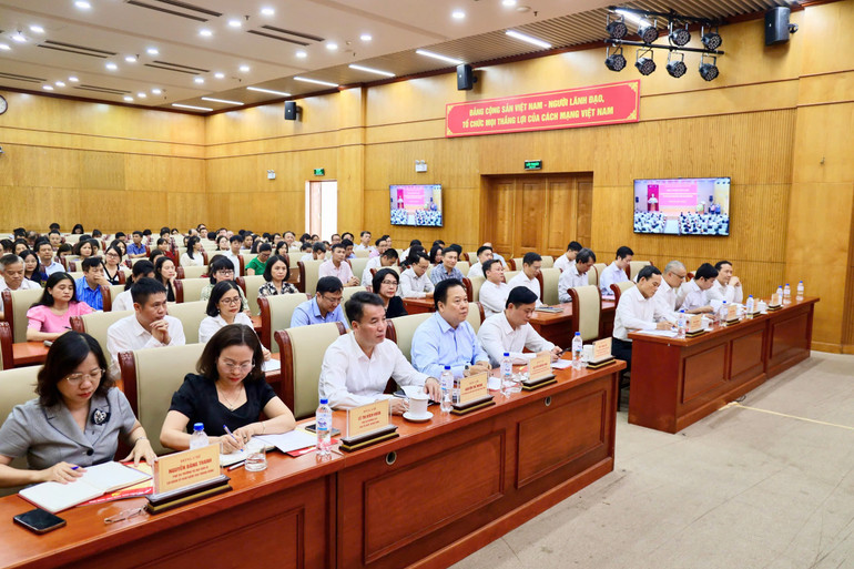 Các đại biểu tham dự hội nghị. cac-dai-bieu-tham-du-hoi-nghi.jpg