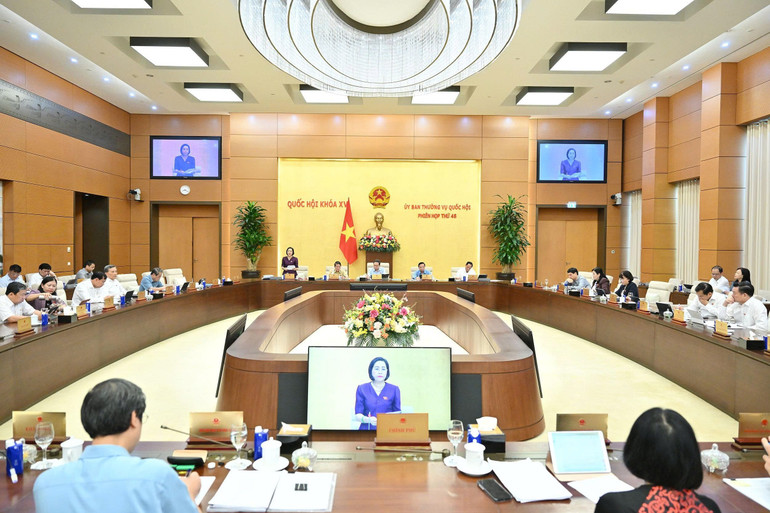 Quang cảnh phiên họp sáng 13/8. (Ảnh: DUY LINH) 202508130857458455-gen-h-z690150.jpg