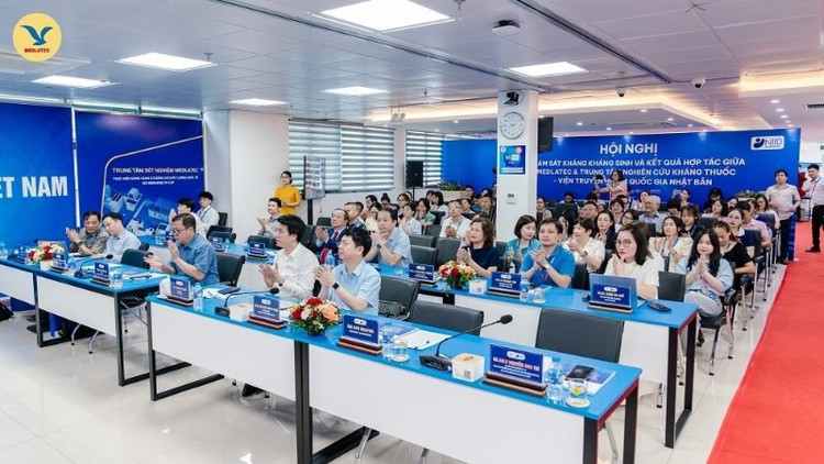 MEDLATEC: Kết quả giám sát kháng kháng sinh tại hai miền bắc, trung (giai đoạn 2022-2024).