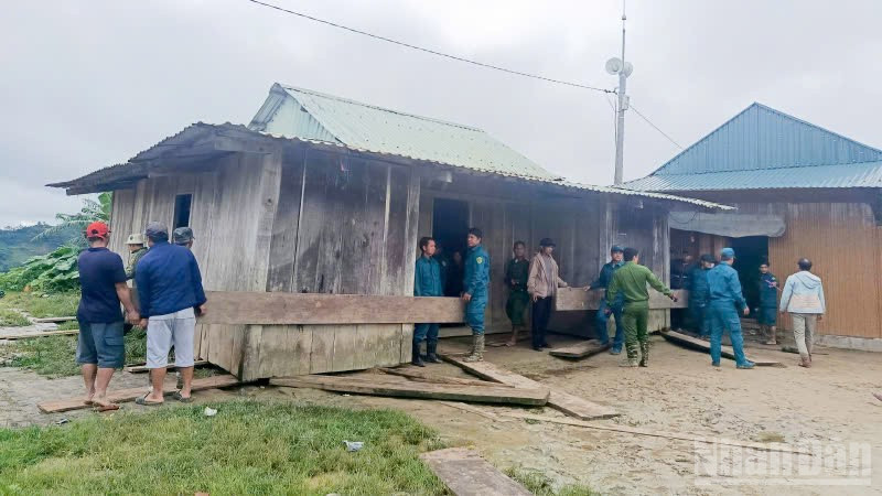 Toàn bộ tài sản, nhà cửa của 7 hộ dân đều được di dời nhằm tránh sạt lở gây thiệt hại.