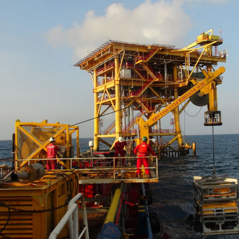  Dịch vụ kỹ thuật dầu khí PTSC