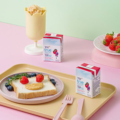 Sữa và các sản phẩm từ sữa TH TOPKID 