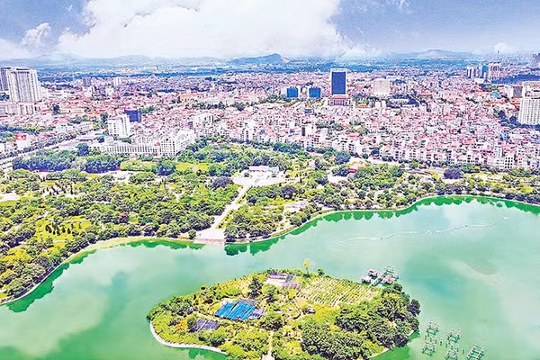Một góc phường Bắc Giang nhìn từ trên cao (Ảnh QUỐC TRƯỜNG)