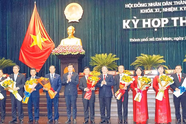 Thường trực Hội đồng nhân dân Thành phố Hồ Chí Minh khóa XI, nhiệm kỳ 2026-2031 (Ảnh THẾ ANH)
