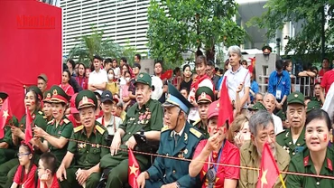 [Video] Cựu chiến binh xúc động trong ngày hội non sông