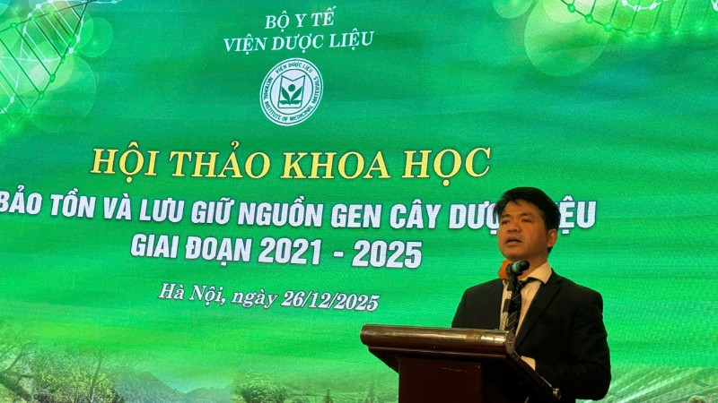 Tiến sĩ Trần Minh Ngọc, Viện trưởng Viện Dược liệu phát biểu tại hội thảo. (Ảnh: BÍCH LIÊN)