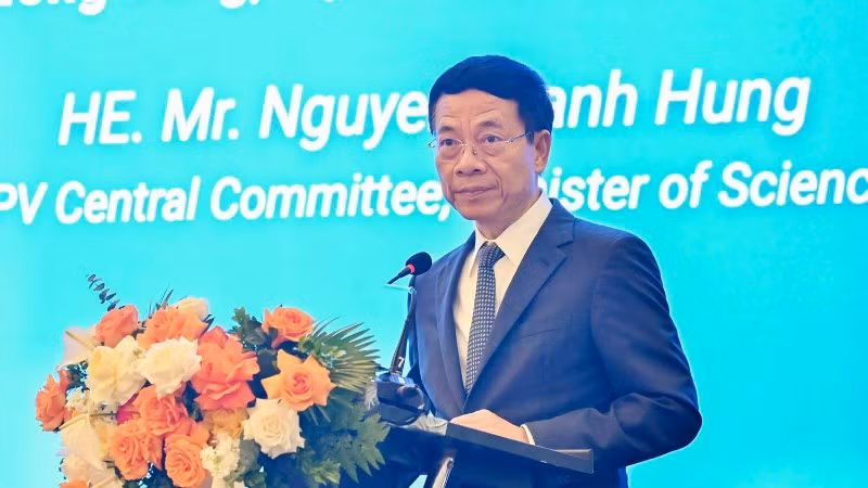 Bộ trưởng Khoa học và Công nghệ Nguyễn Mạnh Hùng phát biểu tại Diễn đàn. (Ảnh: THẾ ĐẠI)