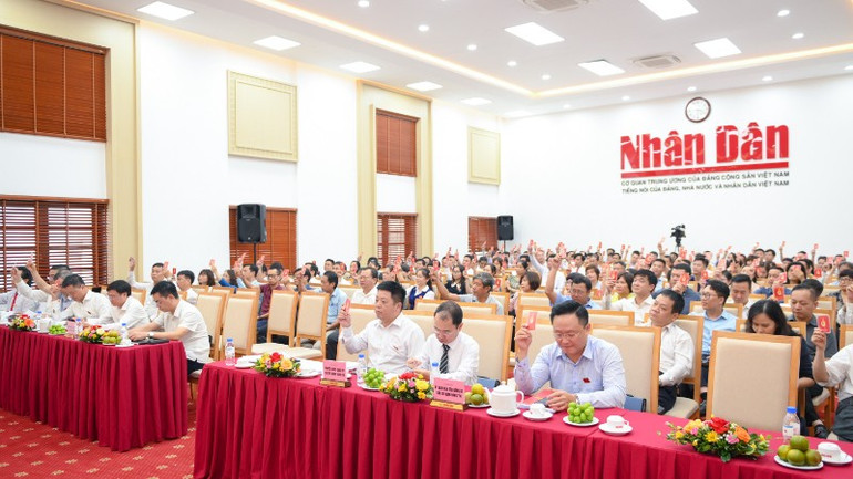 Quang cảnh đại hội. (Ảnh: THẾ ĐẠI) dai-bieu-8239.jpg