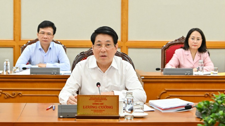 Chủ tịch nước Lương Cường kết luận buổi làm việc. (Ảnh: Thủy Nguyên) ctn-chu-tri-8596.jpg