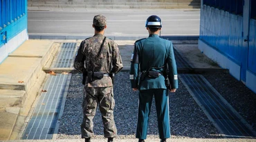 [Video] Hàn Quốc tái lập tuyến gác tại DMZ 