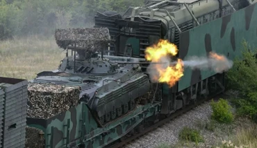 [Video] Nga triển khai tàu bọc thép hạng nặng áp sát chiến tuyến Ukraine 