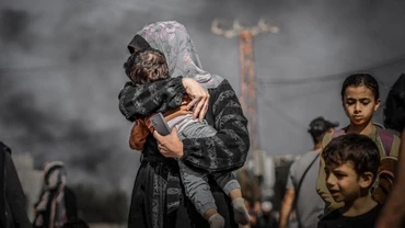 [Video] Israel không kích đồng loạt vào Gaza, Lebanon và Syria 