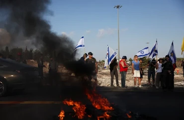 [Video] Làn sóng biểu tình phản đối chiến sự Gaza bùng nổ ở Israel và Yemen 