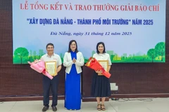 Các tác giả có tác phẩm đoạt giải Nhất.