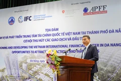 Phó Chủ tịch Thường trực Ủy ban nhân dân thành phố Đà Nẵng Hồ Kỳ Minh phát biểu khai mạc Tọa đàm.