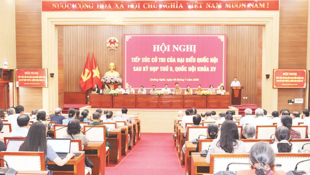 Quang cảnh hội nghị tiếp xúc cử tri sau kỳ họp thứ 9, Quốc hội khóa XV.