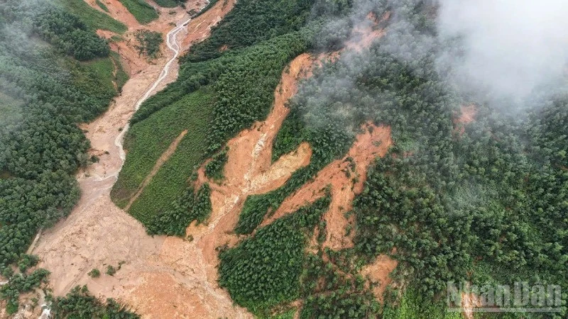 Huế đang lo khả năng tiếp tục xảy ra sạt lở đất ở khu vực Nam Đông cũ.