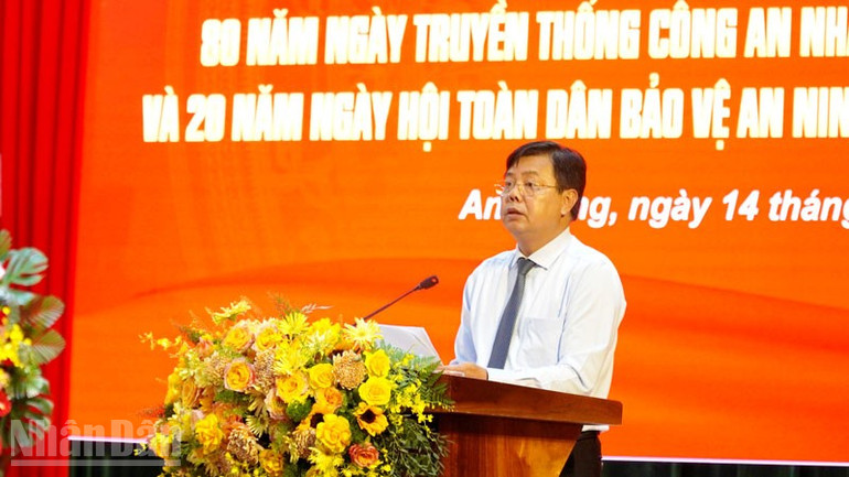 Bí thư Tỉnh ủy An Giang Nguyễn Tiến Hải phát biểu. ndo_bl_2.jpg