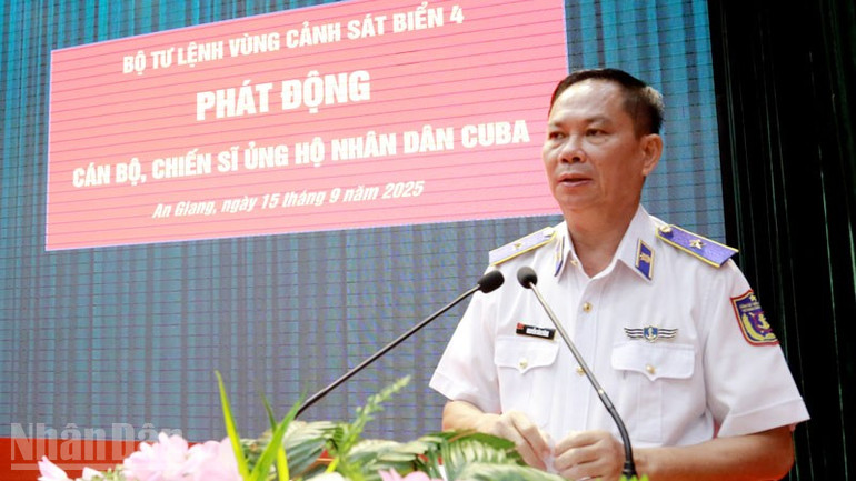 Thiếu tướng Nguyễn Văn Dũng, Chính ủy Bộ Tư lệnh Vùng Cảnh sát biển 4 phát động ủng hộ nhân dân Cuba. ndo_bl_2-2588.jpg