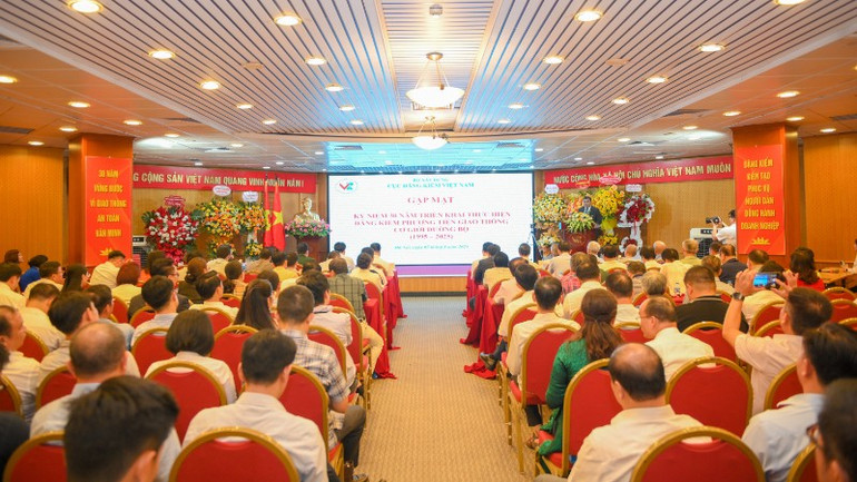 Quang cảnh buổi lễ. (Ảnh: THẾ ĐẠI) gap-mat-cuc-dang-kiem-1520-3679.jpg