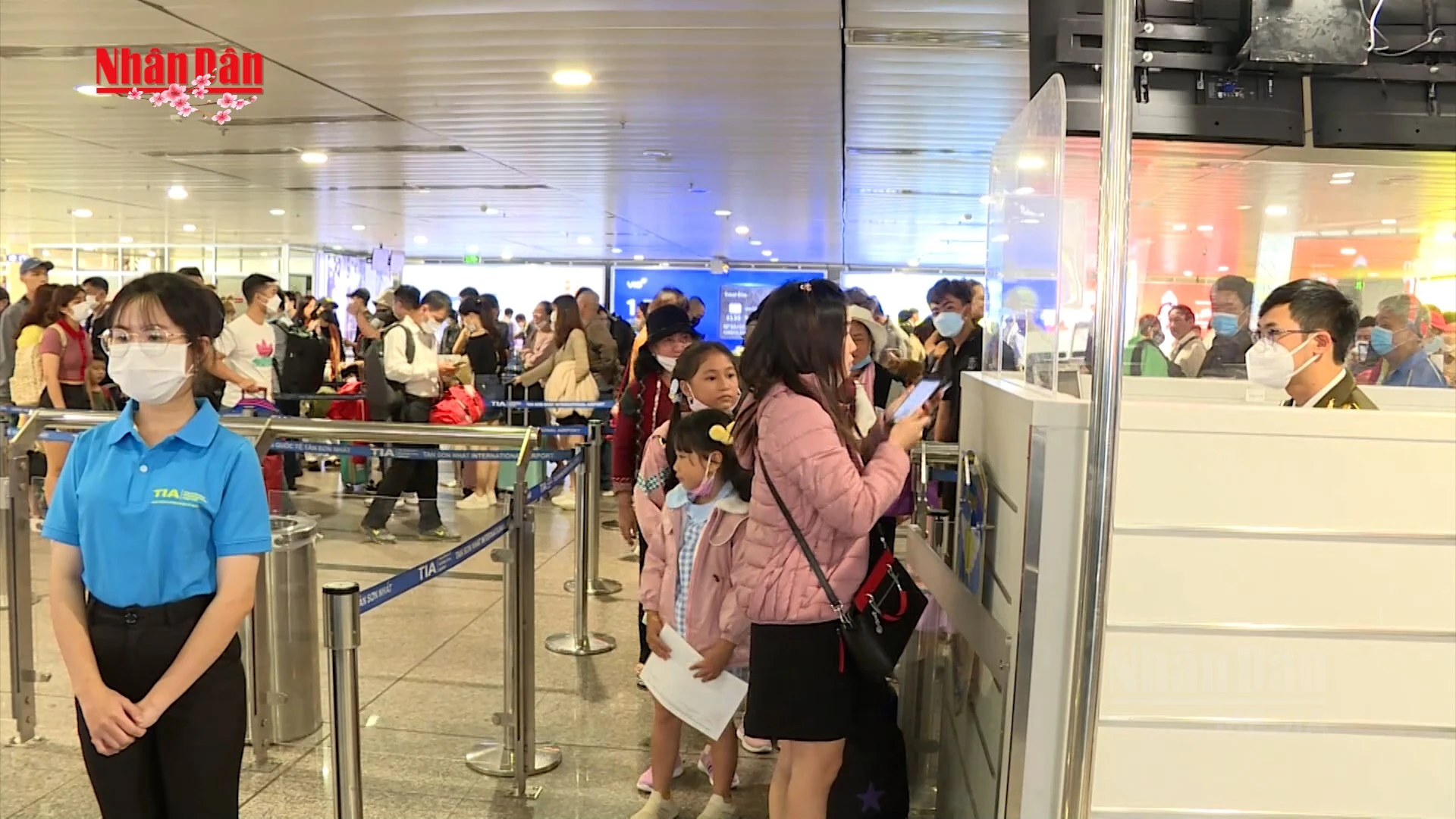 Sân Bay Tân Sơn Nhất Lập Kỷ Lục Gần 178.000 Lượt Khách Trong Ngày Mùng 6 Tết