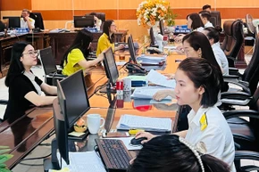 Tổng thu ngân sách nhà nước 10 tháng năm 2025 ước đạt 2.145 nghìn tỷ đồng. (Ảnh: MINH PHƯƠNG)