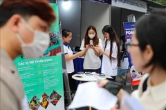 Ngày hội việc làm là cơ hội để sinh viên tìm hiểu về thị trường lao động. (Ảnh minh họa: TTXVN)