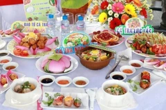 Hàng chục món ăn ngon được chế biến từ cá tra tại Ngày hội cá tra Đồng Tháp.