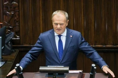 Chính phủ Thủ tướng Ba Lan Donald Tusk vượt qua cuộc bỏ phiếu tín nhiệm