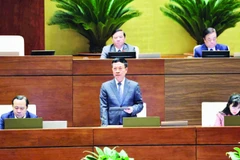 Bộ trưởng Khoa học và Công nghệ Nguyễn Mạnh Hùng phát biểu giải trình, làm rõ một số vấn đề đại biểu Quốc hội nêu. (Ảnh: ĐĂNG ANH)