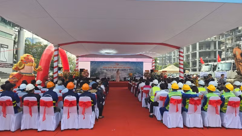 Lễ khởi động dự án cải tạo 4 tuyến đường nội thị Đà Nẵng.