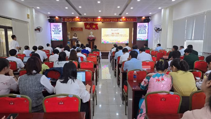 Các đại biểu dự Hội nghị phát động và triển khai Cuộc thi chính luận về bảo vệ nền tảng tư tưởng của Đảng. 