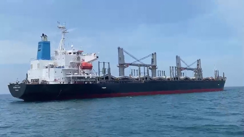 Tàu Nemrut Bay bị mắc cạn trên vùng biển Bình Thuận, cách cửa biển Lagi, khoảng 10 hải lý về phía đông nam.