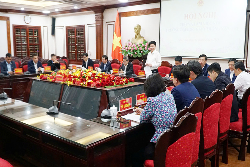 Các đại biểu dự hội nghị