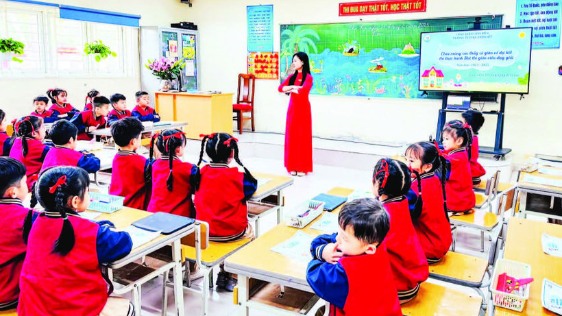 Một giờ học của học sinh Trường tiểu học Đoàn Kết (quận Long Biên).