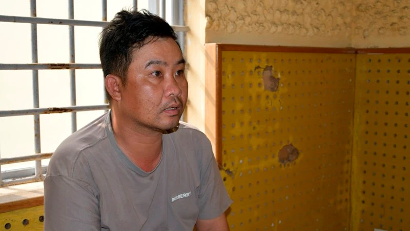 Đối tượng Nguyễn Trọng Ngân tại cơ quan công an.