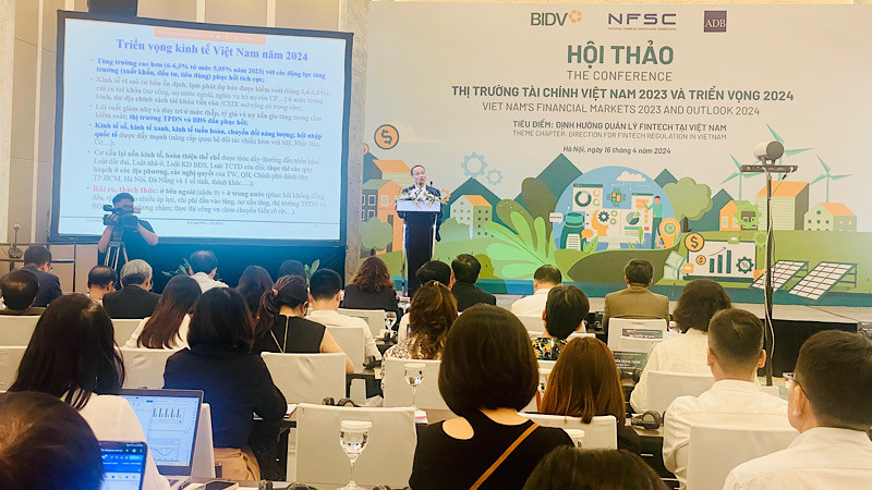 Toàn cảnh hội thảo.