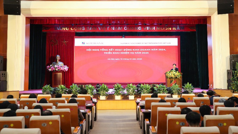 Toàn cảnh Hội nghị. 