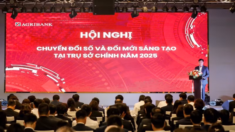 Toàn cảnh Hội nghị.