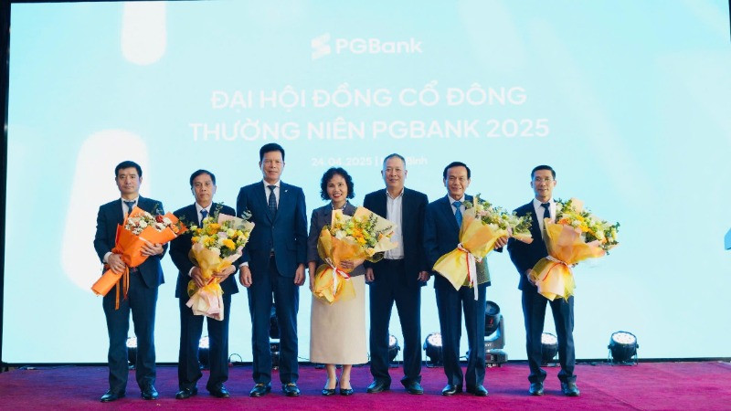 PGBank ra mắt Hội đồng Quản nhiệm kỳ 2025-2030.