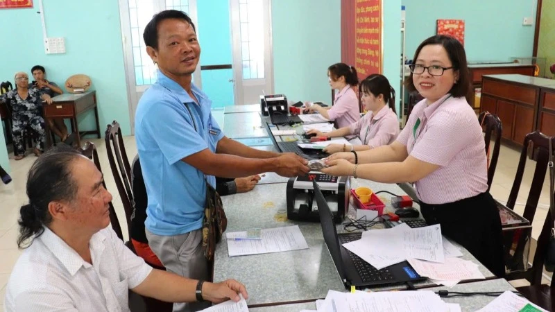 Điểm giao dịch xã tháng 3 của Ngân hàng Chính sách xã hội Kiên Giang.