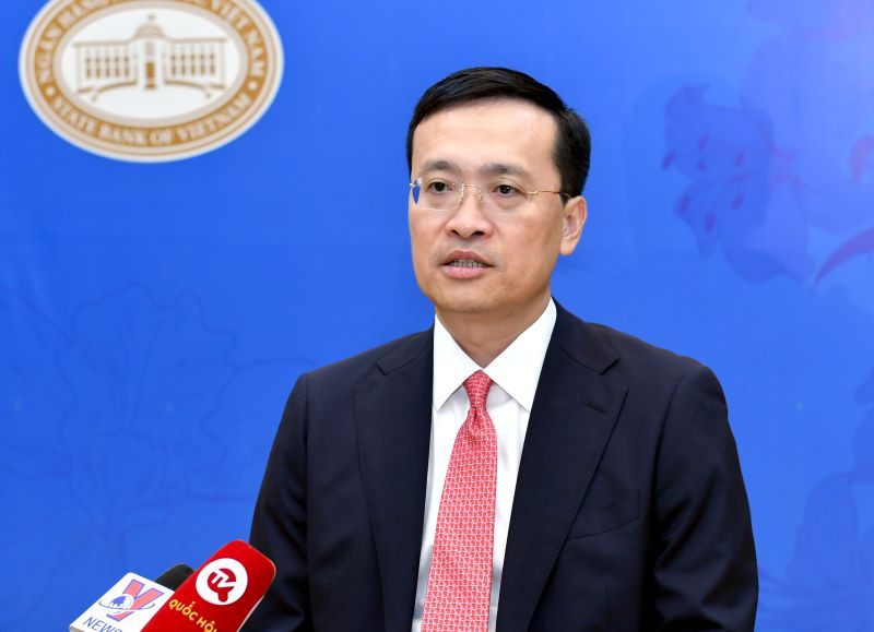 Phó Thống đốc Ngân hàng Nhà nước Việt Nam Phạm Quang Dũng.