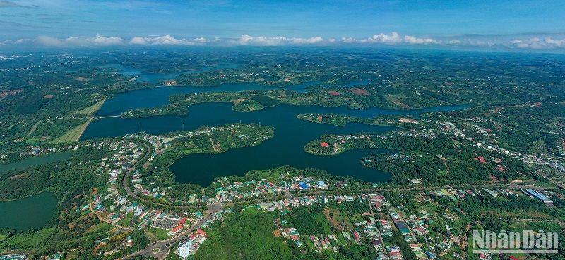 Số liệu thống kê đất đai là tư liệu hàng đầu cho công tác nghiên cứu, hoạch định chính sách, xây dựng kế hoạch phát triển kinh tế-xã hội một cách đúng đắn và phù hợp với tình hình tại địa phương.