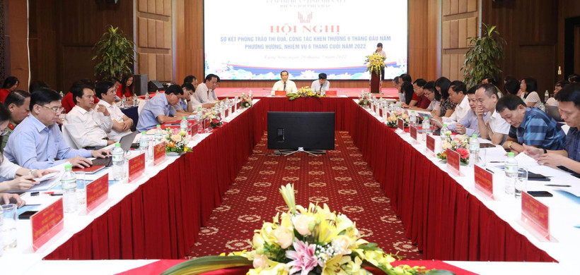 Các đại biểu cụm 7 tỉnh miền núi biên giới phía bắc tham gia hội nghị sơ kết 6 tháng đầu năm 2022.