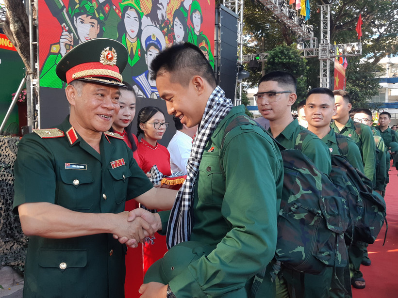 Năm nay, quận 10 là nơi diễn ra Lễ giao nhận quân điểm của thành phố.